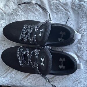 Under Amour Tennis Shoes